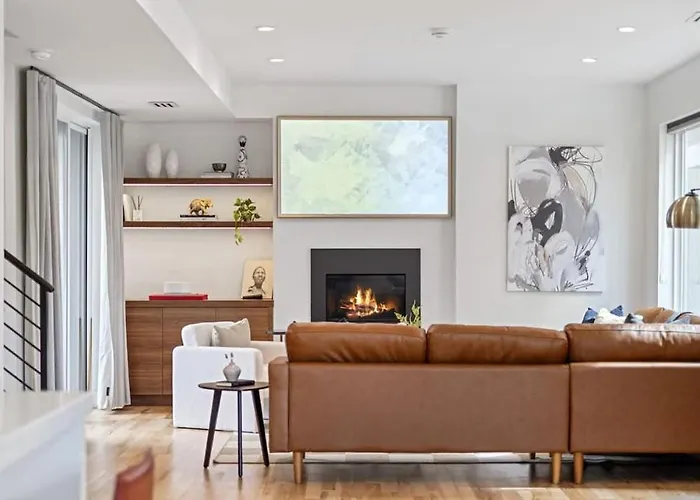 3Br Luxury Lohi Townhome Rooftop Views Sleeps 6 Family