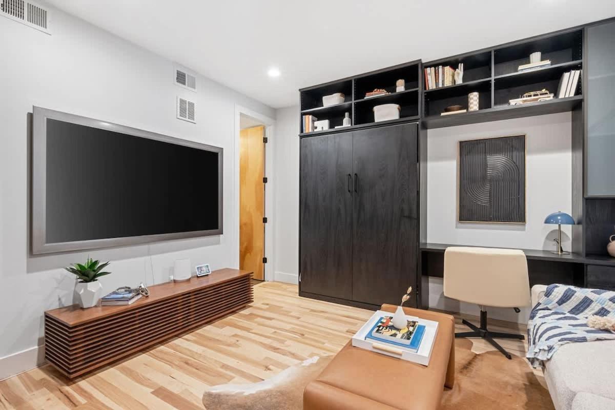 3br Luxury Lohi Townhome Rooftop Views Sleeps 6 Family Denver