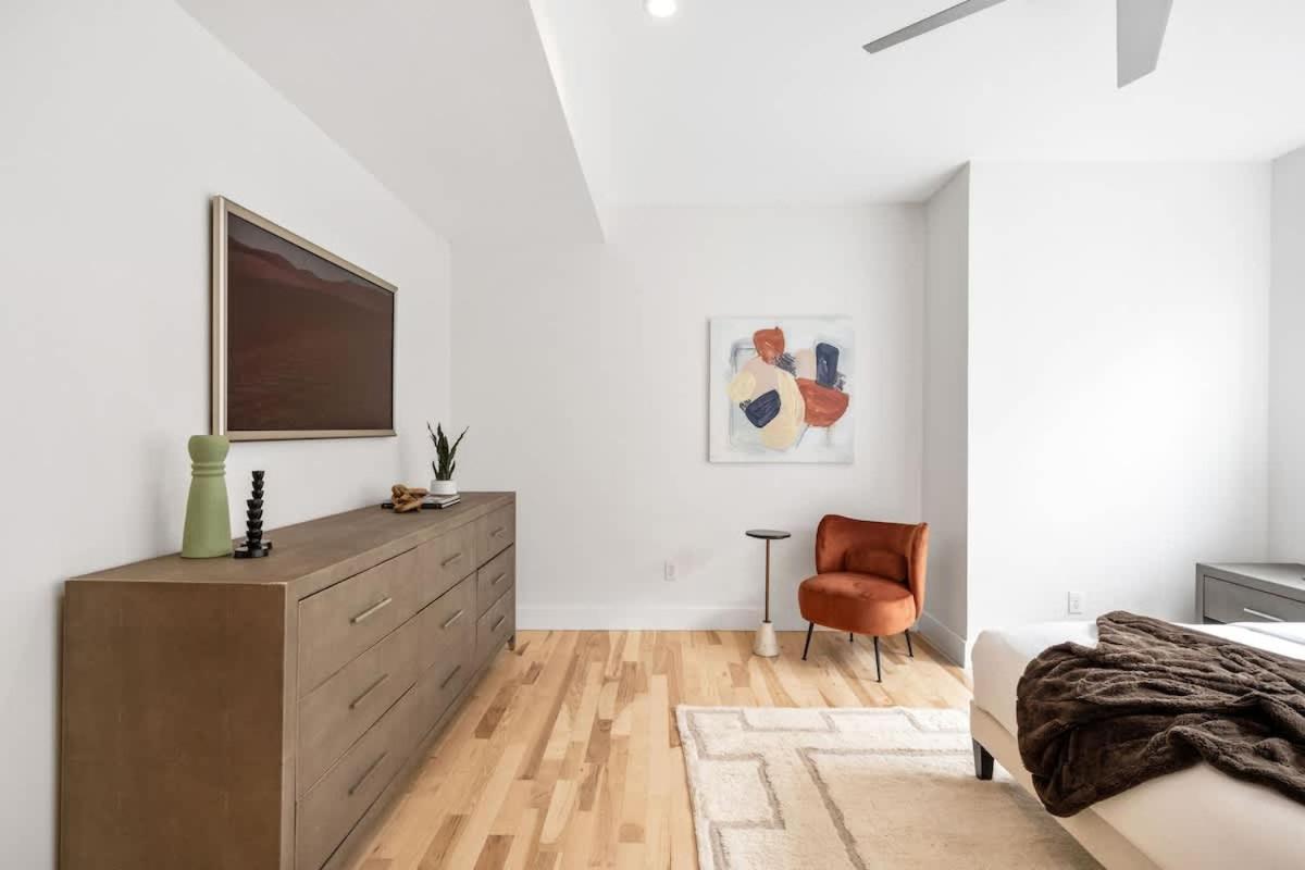 3br Luxury Lohi Townhome Rooftop Views Sleeps 6 Family Denver