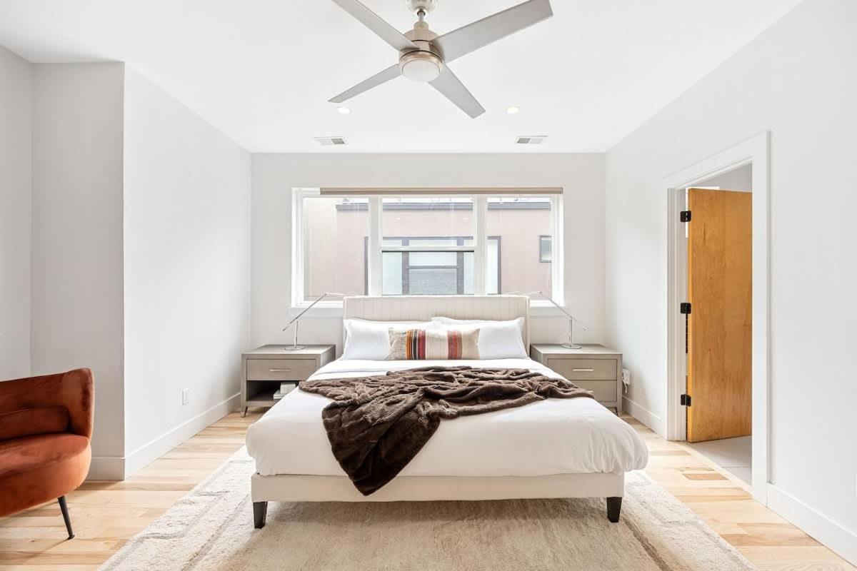 Holiday home 3br Luxury Lohi Townhome Rooftop Views Sleeps 6 Family Denver