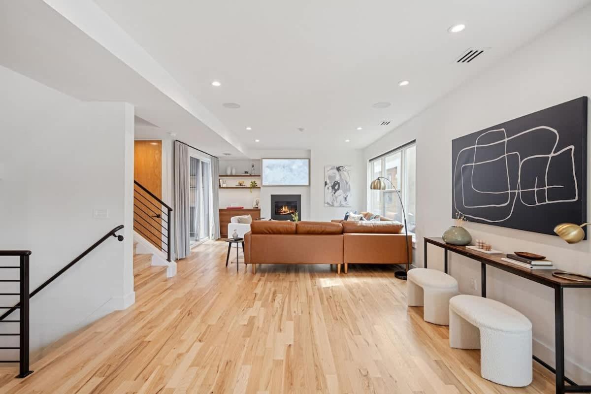 3br Luxury Lohi Townhome Rooftop Views Sleeps 6 Family Holiday home